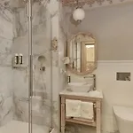 Na Kozincu Отель типа 