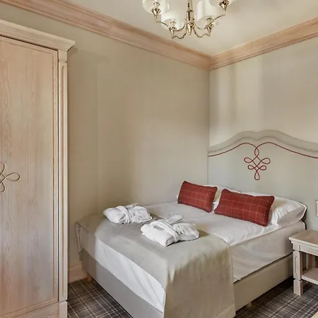 Bed & Breakfast Na Kozincu Luxury & With Mountain View