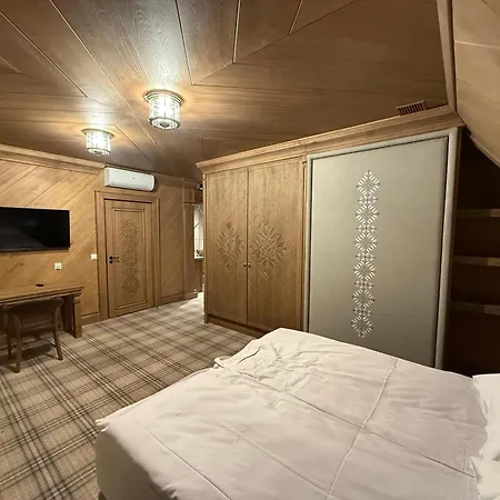 Na Kozincu Bed & Breakfast 3*