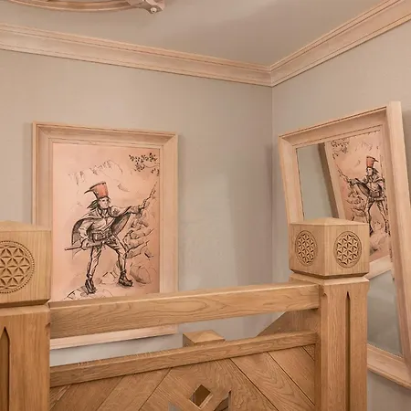 לינה וארוחת בוקר Na Kozincu זקופאנה