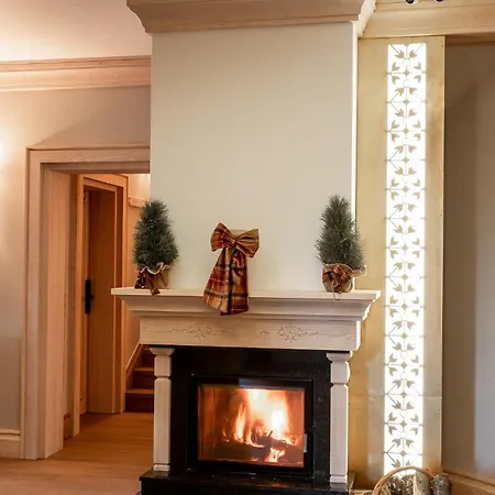 Na Kozincu Luxury & With Mountain View 3*