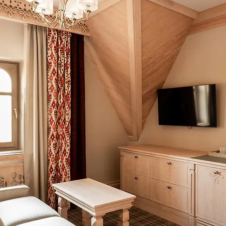 Na Kozincu זקופאנה