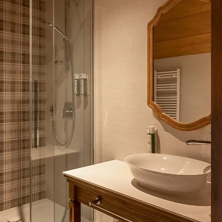 Na Kozincu זקופאנה