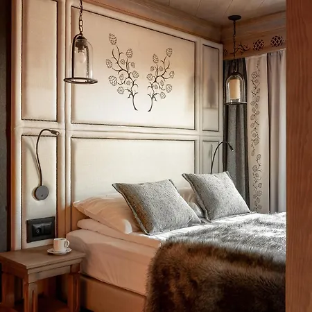 Na Kozincu לינה וארוחת בוקר זקופאנה