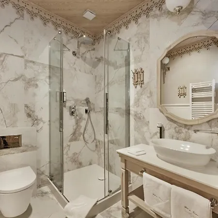 Na Kozincu 3* 扎科帕内