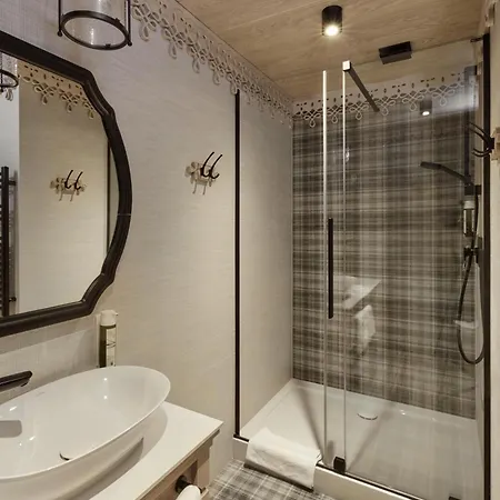 Na Kozincu Luxury & With Mountain View 3*